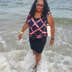 Meet your Posher, Anita